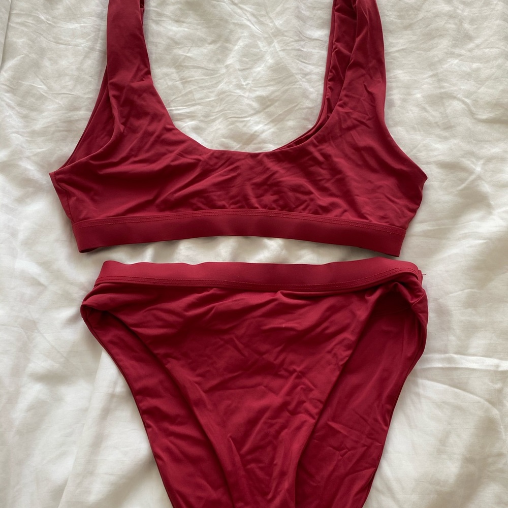 High-Leg High-waisted Bikini